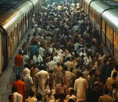 200 गेट…हजारों ट्रेनें, ये है सबसे बिजी स्टेशन जहां ट्रेन पकड़ना किसी मिशन से कम नहीं…