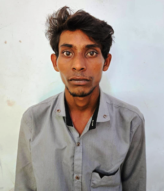 गांव में नशे का सामान बेचने की शिकायत पर अर्जुनी पुलिस की सख्त कार्रवाई… गांव में नशे का सामान बेचने की शिकायत पर अर्जुनी पुलिस की सख्त कार्रवाई…