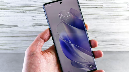 In-Display Fingerprint: Super OLED में ही क्यों आता है इन डिस्प्ले फिंगर प्रिंट, बाकी में क्यों नहीं? In-Display Fingerprint: Super OLED में ही क्यों आता है इन डिस्प्ले फिंगर प्रिंट, बाकी में क्यों नहीं?