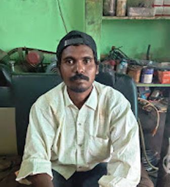 धमतरी से लापता युवक को परिवार तक पहुंचाया, अब क्षत-विक्षत शव की पहचान बनी पुलिस के लिए पहेली… धमतरी से लापता युवक को परिवार तक पहुंचाया, अब क्षत-विक्षत शव की पहचान बनी पुलिस के लिए पहेली…