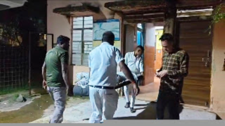 कंडेल में युवक की हत्या से सनसनी, पुरानी रंजिश और नशे के एंगल पर जांच… कंडेल में युवक की हत्या से सनसनी, पुरानी रंजिश और नशे के एंगल पर जांच…