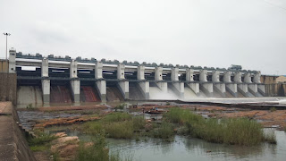 महानदी के बढ़ते जलस्तर को लेकर प्रशासन अलर्ट, कलेक्टर ने अधिकारियों को सतत निगरानी के दिए निर्देश… महानदी के बढ़ते जलस्तर को लेकर प्रशासन अलर्ट, कलेक्टर ने अधिकारियों को सतत निगरानी के दिए निर्देश…