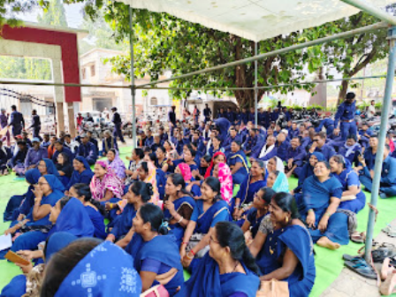 धमतरी: चार सूत्रीय मांगों को लेकर कोटवारों का गांधी मैदान में एक दिवसीय धरना, नियमितीकरण सहित 15 हजार मानदेय की मांग…