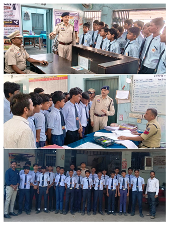 राष्ट्रीय एकता दिवस के उपलक्ष्य में धमतरी पुलिस की पहल, विद्यार्थियों ने जाना थाने का कामकाज… राष्ट्रीय एकता दिवस के उपलक्ष्य में धमतरी पुलिस की पहल, विद्यार्थियों ने जाना थाने का कामकाज…