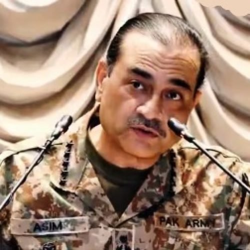 आसिम मुनीर के हाथों में अब पाकिस्तान का कंट्रोल! तीनों सेनाओं और परमाणु हथियारों के बन गए मालिक, जानें कितनी बढ़ी ताकत…