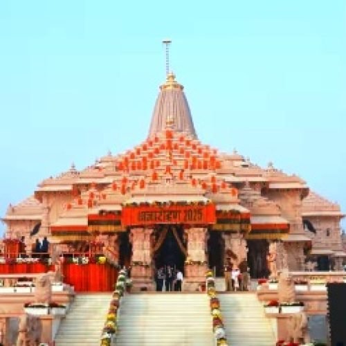 राम मंदिर में 44 द्वार और 18 दरवाजे, जानें इसमें क्या होता है अंतर?