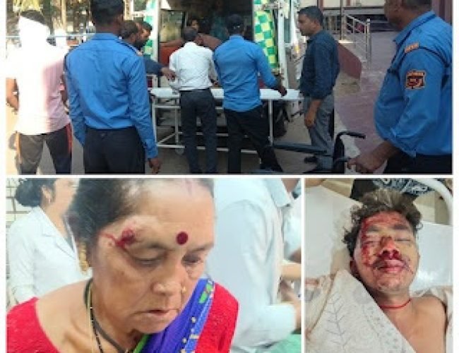 ई-रिक्शा अनियंत्रित होकर पलटी, हादसे में 5 लोग घायल…