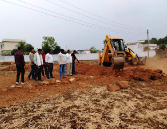 अवैध प्लॉटिंग पर प्रशासन की बड़ी कार्रवाई, जेसीबी से ध्वस्त किया गया निर्माण…