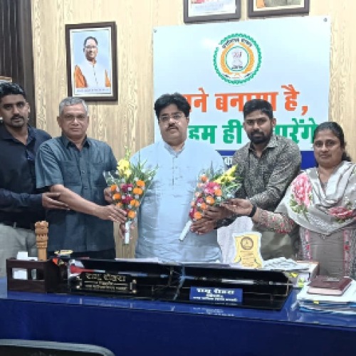 धमतरी: 18 साल पुरानी मांग पूरी, बठेना स्कूल को मिला 10 लाख का तोहफा…