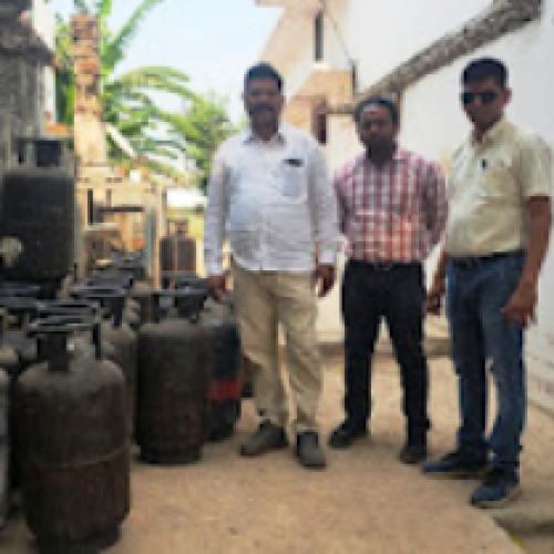 खबर का असर: धमतरी में गैस सिलेंडर कालाबाजारी पर बड़ी कार्रवाई, अब तक 73 सिलेंडर जप्त…