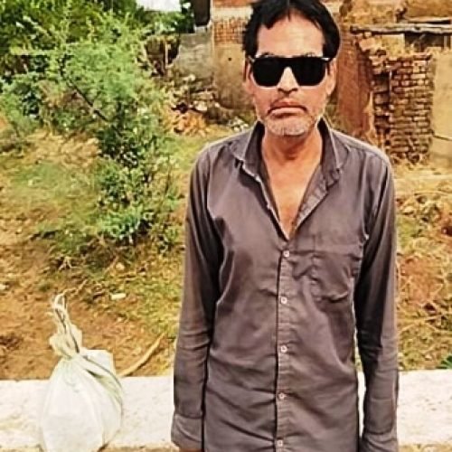 ग्राम अंवरी पुराना मोड़ पुल के पास अवैध रुप से शराब बिक्री कर रहे आरोपी के विरुद्ध की गई वैधानिक कार्यवाही…