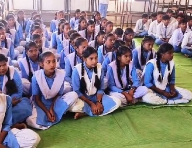 सड़क सुरक्षा को लेकर धमतरी पुलिस सख्त, जागरूकता के साथ वैधानिक कार्रवाई…