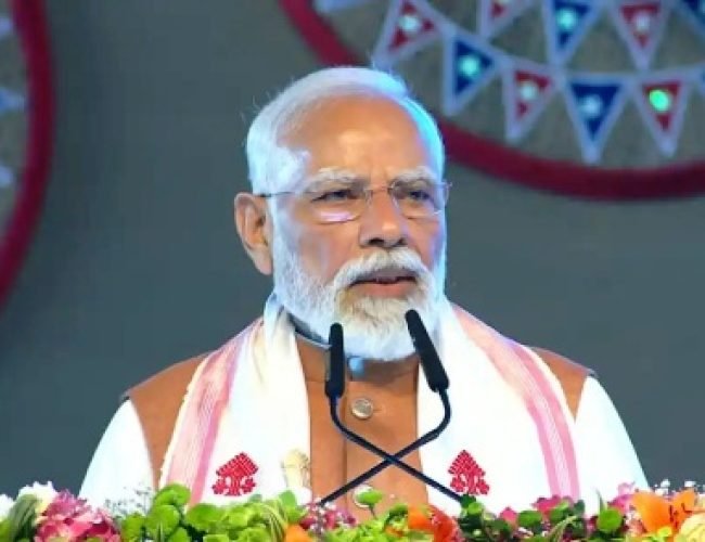 ‘असम को ईस्ट पाकिस्तान का हिस्सा बनाने की साजिश…’, गुवाहाटी में प्रधानमंत्री मोदी ने कांग्रेस पर किया बड़ा हमला…