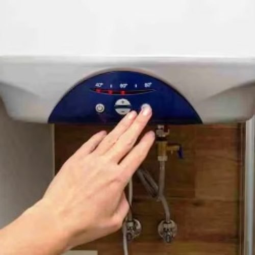 सर्दियों में गीजर बना टाइम बम! एक छोटी सी भूल और हो सकता है खतरनाक ब्लास्ट, अभी जान लें सच्चाई…