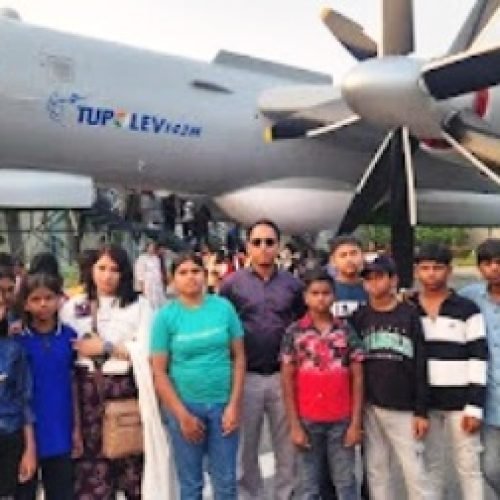 पहली बार राज्य से बाहर निकले धमतरी के छात्र, विज्ञान और नौसेना से लिया ज्ञान…