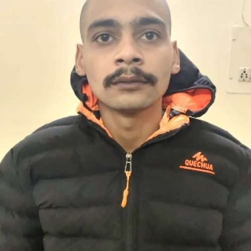 जिला बदर आरोपी धमतरी में घुसा, चाकू लहराते पकड़ा गया…