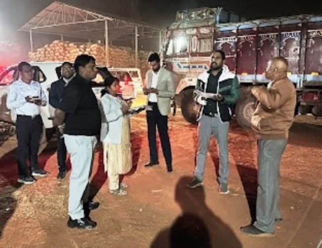 धान उपार्जन में गंभीर लापरवाही पर बड़ी कार्रवाई  मोहंदी उपार्जन केन्द्र के ऑपरेटर और समिति प्रबंधक बर्खास्त…