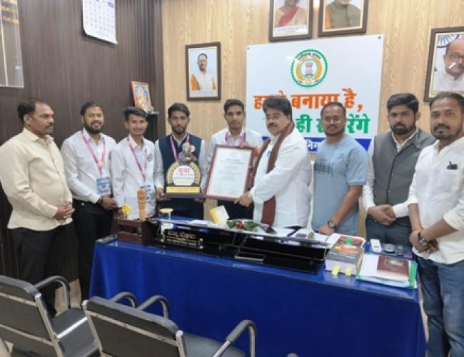 युवा स्टार सेवा समिति, खरतुली को मुख्यमंत्री के हाथों मिला युवारत्न सम्मान…