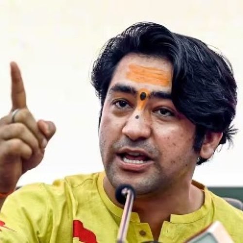 बांग्लादेश में हिंदुओं की हत्या पर धीरेंद्र शास्त्री बोले, ‘अगर कोई कदम नहीं उठाया गया तो…’