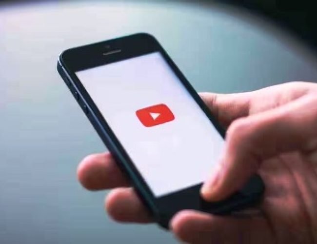 Youtube पर गोल्डन बटन मिलने के बाद कितनी होती है कमाई, इस पर कितना लगता है टैक्स?