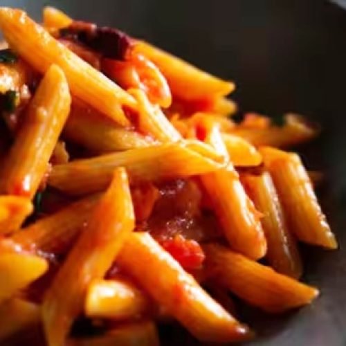 Pasta Origin: इस देश ने किया था पास्ता का ईजाद, जानें क्या है इसके आविष्कार की पीछे की कहानी?