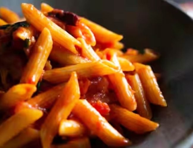 Pasta Origin: इस देश ने किया था पास्ता का ईजाद, जानें क्या है इसके आविष्कार की पीछे की कहानी?