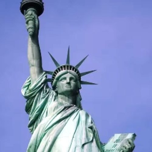 पहले कैसी दिखता था स्टैच्यू ऑफ लिबर्टी, जानें कैसे बदल गया इसका रंग?