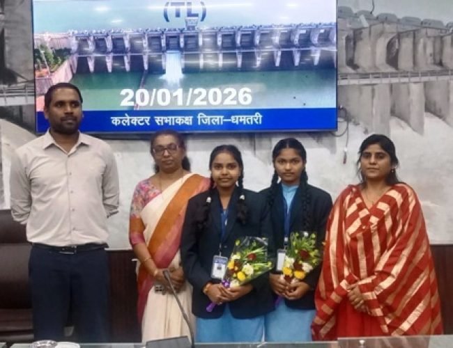 बिना छुए बजेगी मंदिर की घंटी, धमतरी की छात्राओं का मॉडल दिल्ली तक पहुँचा…