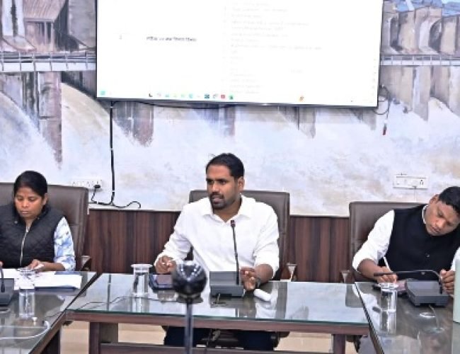 1 जनवरी 2026 से ई-ऑफिस व आधार बेस्ड अटेंडेंस अनिवार्य…