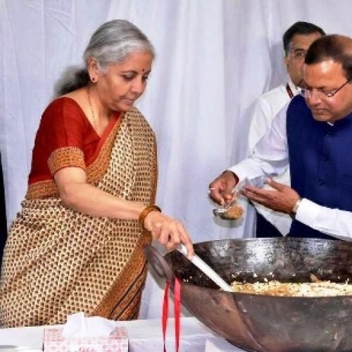 Budget 2026: भारत के इतिहास का एकमात्र बजट, जब नहीं बना था हलवा; जानें क्यों हुआ था ऐसा?