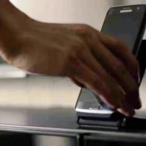 क्या वायरलेस चार्जिंग फोन को पहुंचाते हैं नुकसान? यहां जान लीजिए पूरी सच्चाई…