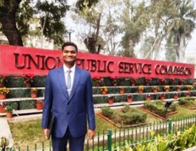 धमतरी के डायमंड सिंह ध्रुव ने UPSC में पाई सफलता, 623वीं रैंक हासिल…