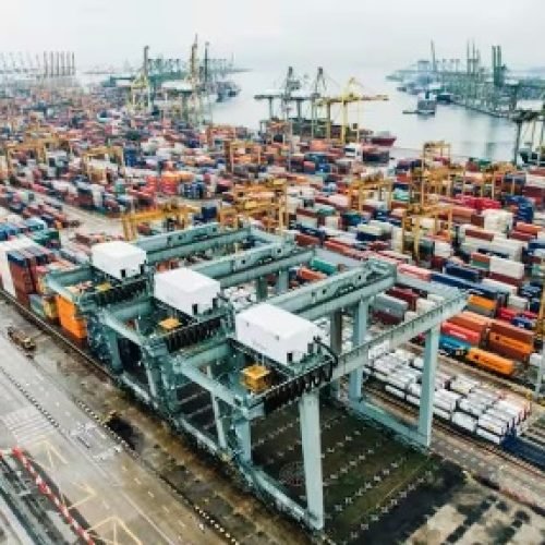 भारत को नहीं रोक पाया ट्रंप का टैरिफ, एक्सपोर्ट में आई जबरदस्त तेजी, जानें पूरी डिटेल…