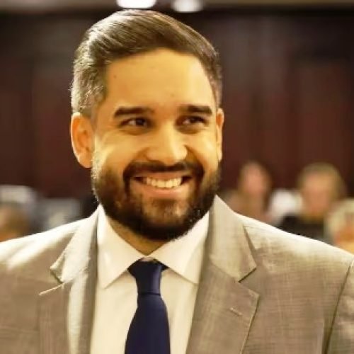 वेनेजुएला में सत्ता परिवर्तन के बाद चर्चा में आए निकोलस मादुरो गुएरा, यहां से की है पढ़ाई…