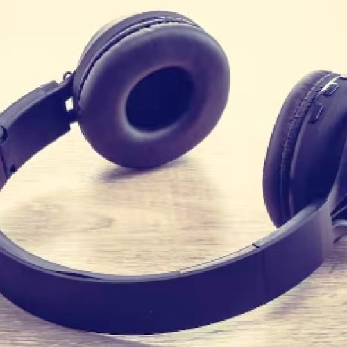 पुराने या खराब हो चुके हेडफोन को फेंकने की न करें गलती, इन तरीकों से दोबारा आ जाएंगे काम…