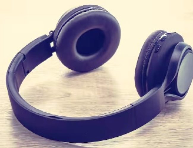 पुराने या खराब हो चुके हेडफोन को फेंकने की न करें गलती, इन तरीकों से दोबारा आ जाएंगे काम…