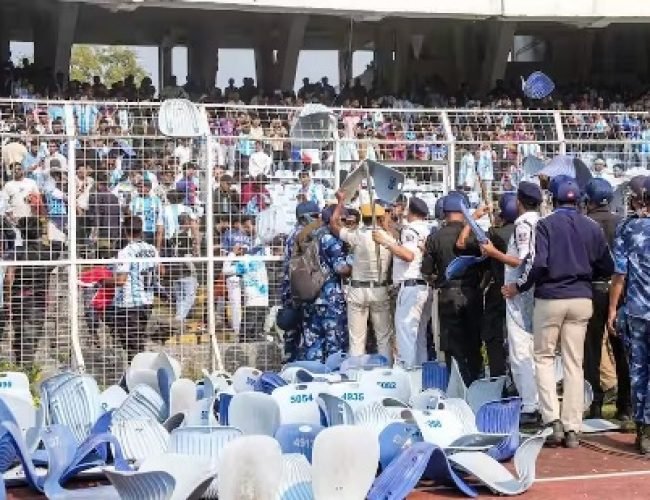 मेस्सी इवेंट का ऑर्गनाइजर अरेस्ट, ममता बनर्जी ने मांगी माफी, जांच के आदेश… कोलकाता स्टेडियम में बवाल की बड़ी बातें…