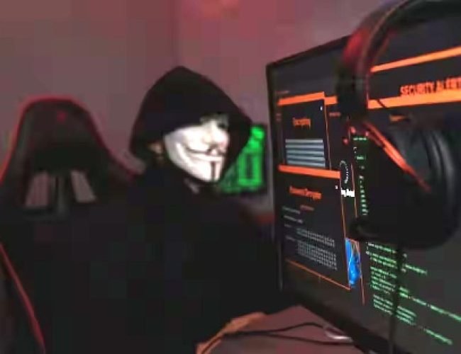 भारत के लड़कों को कैसे डिजिटल हनीट्रैप में फंसा रहा पाकिस्तान, जानें कैसे शिकार हो रहे लोग?