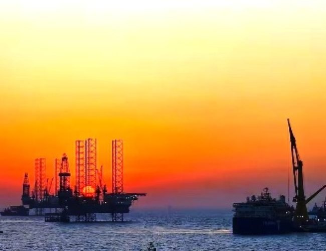 Iran Oil: भारत को एक बैरल कच्चा तेल बेचकर कितना मुनाफा कमाता है ईरान, जान लीजिए पूरा गणित…