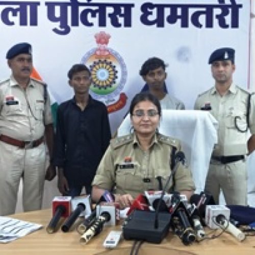 25 हजार रुपये की लूट करने वाले दो फरार आरोपियों को कुरूद पुलिस ने गिरफ्तार, कर,भेजा जेल…