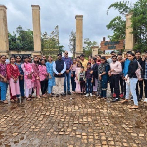 माँ भारती फिजिकल ट्रेनिंग के बच्चों ने रायपुर जंगल सफारी में किया शैक्षणिक भ्रमण…
