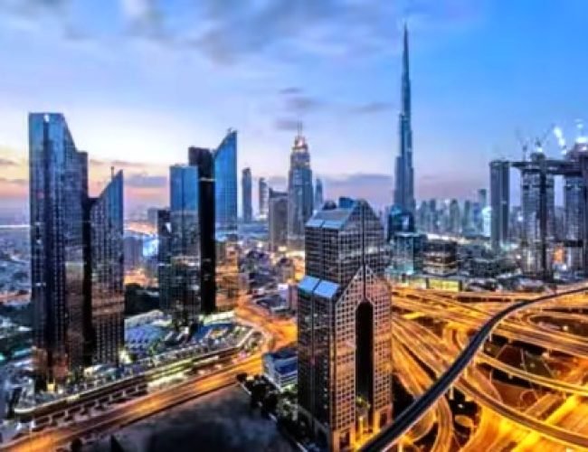 UAE की सरकार ने सुनाई खुशखबरी, अब गोल्डन वीजा के लिए नहीं जरूरी प्रॉपर्टी या बिजनेस में भारी-भरकम इंवेस्टमेंट…