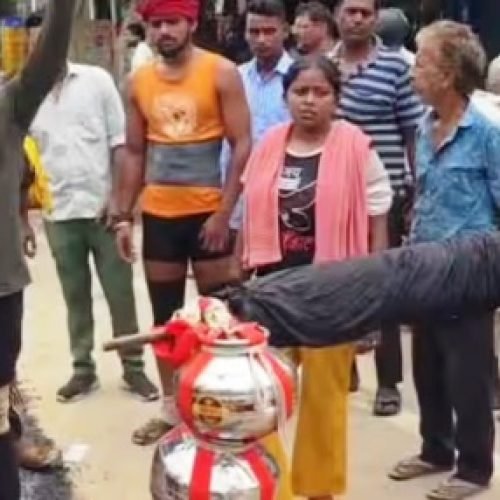 मुजफ्फरनगर में कांवड़ अपमान पर हंगामा, गुस्साए कांवड़ियों ने सड़क जाम की…