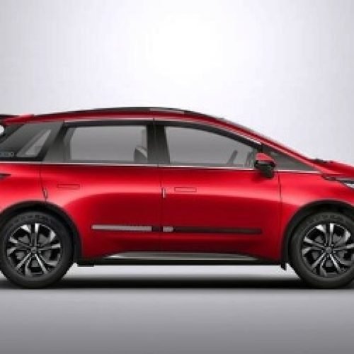 Tata से लेकर Mahindra तक, किस कंपनी की इलेक्ट्रिक कारें बिक्री में सबसे आगे? जानें डिटेल्स…