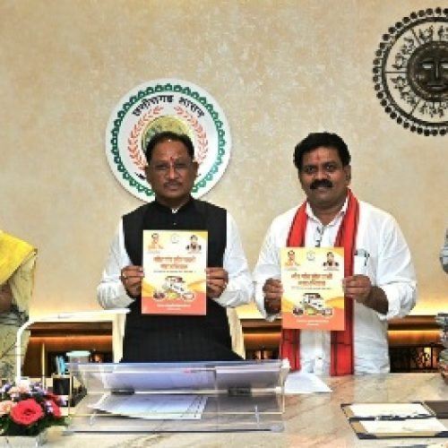 ग्राम पंचायतों की सक्रियता और स्वप्रेरित जनभागीदारी से हो रहे जल संरक्षण के प्रयास प्रशंसनीय : मुख्यमंत्री विष्णु देव साय