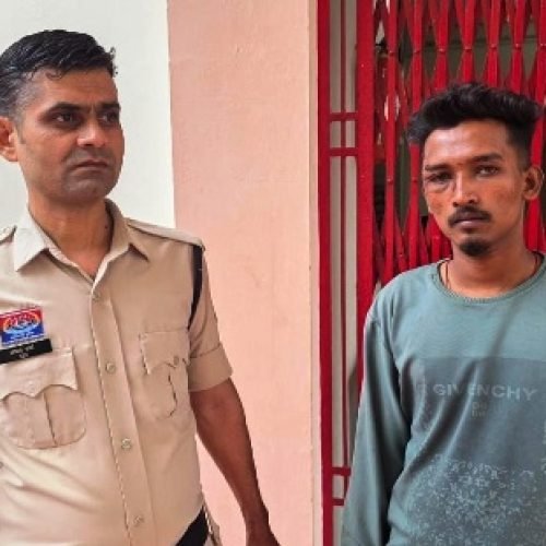 धमतरी में चाकूबाजी की घटना, आरोपी मयंक यादव गिरफ्तार — BNS की धारा 296 व 109(1) के तहत कार्रवाई…