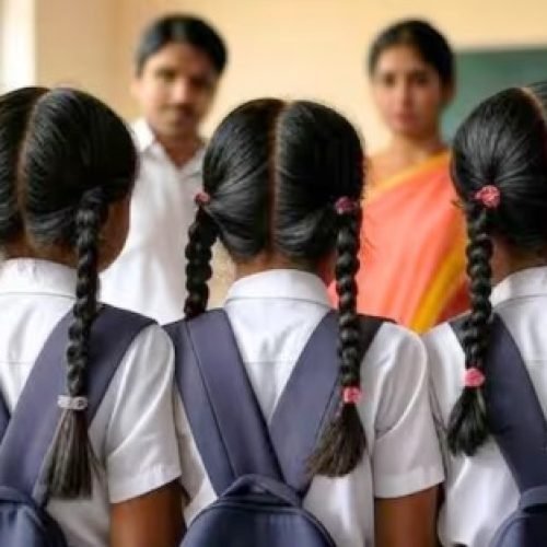 ‘राधे-राधे’ कहने पर मासूम की पिटाई, स्कूल प्रिंसिपल ने बच्ची के मुंह पर टेप चिपकाया…