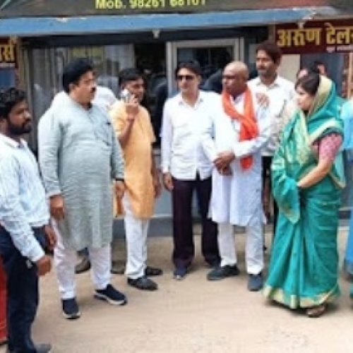 DMT: मोटर स्टैंड वार्ड में आया बड़ा मामला: कुर्सी, नाली गायब, पार्षद ने की जांच की मांग…