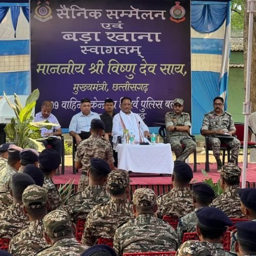 ‘जो कल तक बंदूक थामे थे, वो आज ड्रोन उड़ाना…