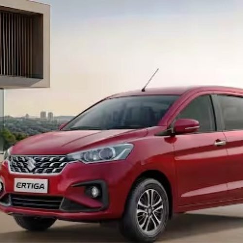 पेट्रोल और CNG दोनों टैंक फुल कराने पर कितना चलेगी Maruti Ertiga? जानिए माइलेज का हिसाब…